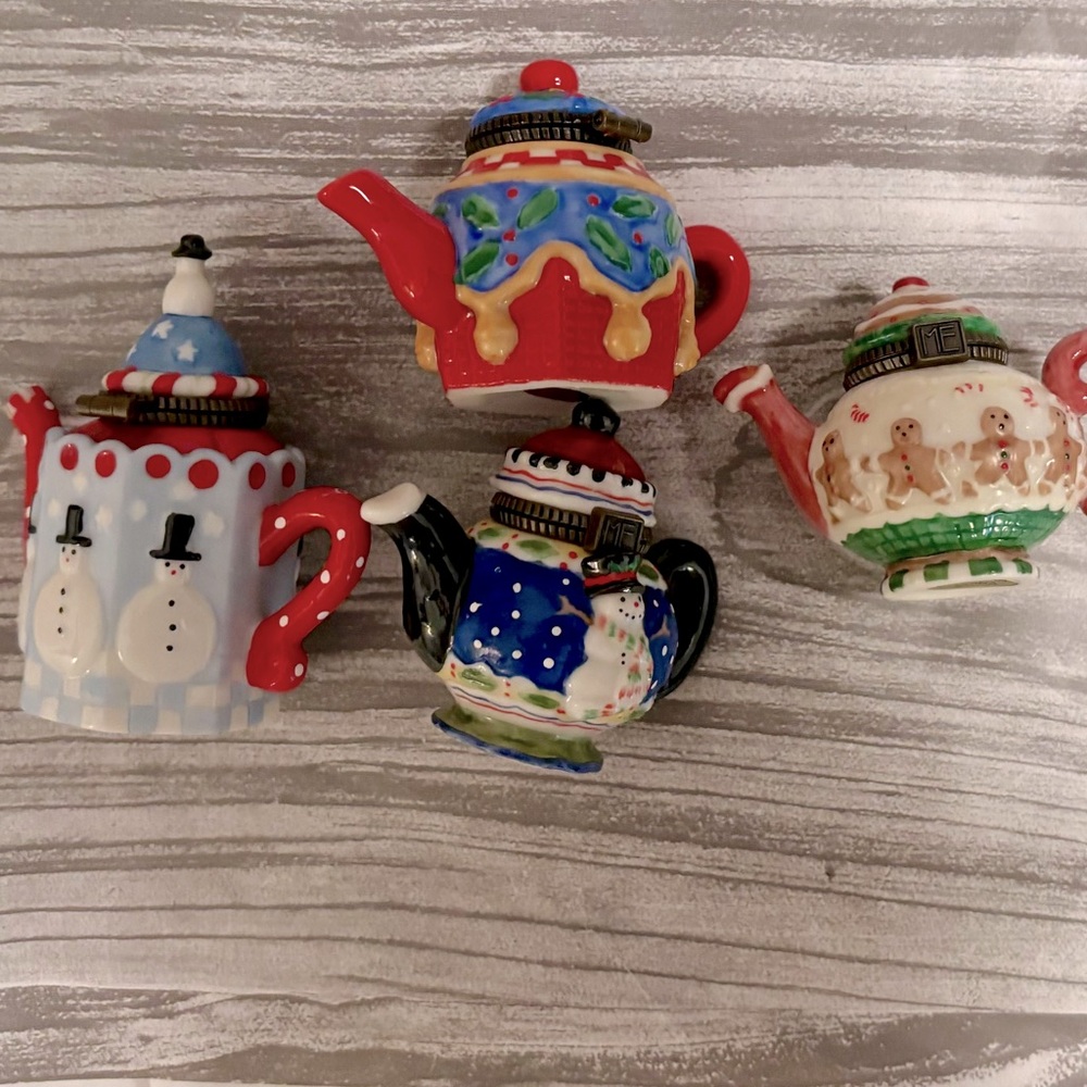 Set of Four Mary Englebreit Teapot Trinket Boxes - Picture 9 of 9